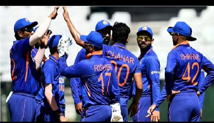 टीम इंडिया पर हुआ कोरोना का वार शिखर धवन सहित 8 खिलाड़ी हुए पॉजिटिव