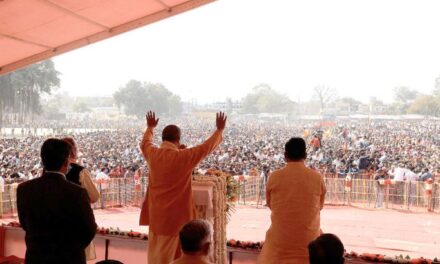 UP Assembly Election 2022: अखि‍लेश के गढ़ में यूपी सीएम का बड़ा ऐलान, 2023 तक बनकर तैयार हो जाएगा अयोध्या का भव्य राम मंदिर