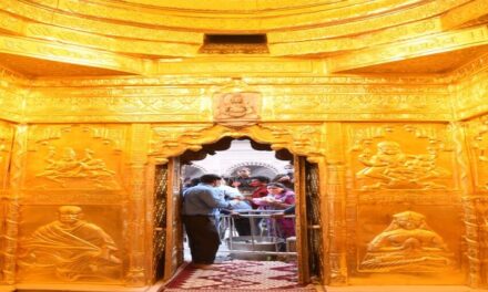 120 किलो सोने के गुप्त दान से जगमग हुआ काशी विश्वनाथ मंदिर का गर्भग्रह|