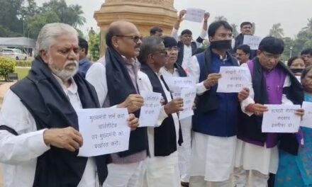 Patna विरोध प्रदर्शन: बीजेपी टीम ने राज्यपाल से मुलाकात की, पुलिस कार्रवाई की सीबीआई जांच की मांग की