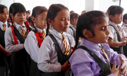दो महीने की हिंसा के बाद मणिपुर के स्कूल फिर से खुल गए