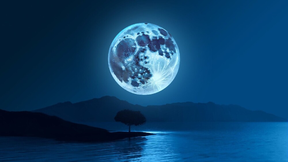 Super Blue Moon 2023: सावन पूर्णिमा पर दिखेगा सबसे बड़ा और चमकीला चांद, चंद्रयान-3 की चांद पर मौजूदगी में निकलेगा ब्लू मून