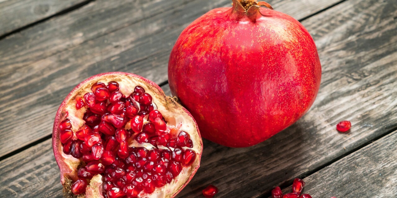 Pomegranate अनार के जोखिम और लाभ
