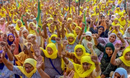 Punjab Farmers Protest: किसानों का ‘रेल रोको आंदोलन’ अमृतसर में जारी है, जो MPS गारंटी और मृतक को मुआवजा देने की मांग कर रहे हैं