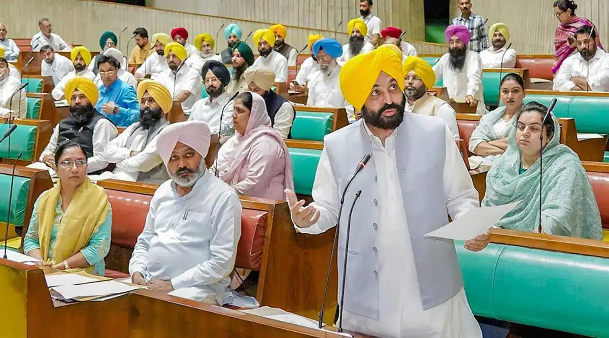 Punjab Assembly Session: पंजाब विधानसभा में प्रताप बाजवा ने CM मान को 'तू' कहा, AAP और कांग्रेस विधायकों में हुई बहस