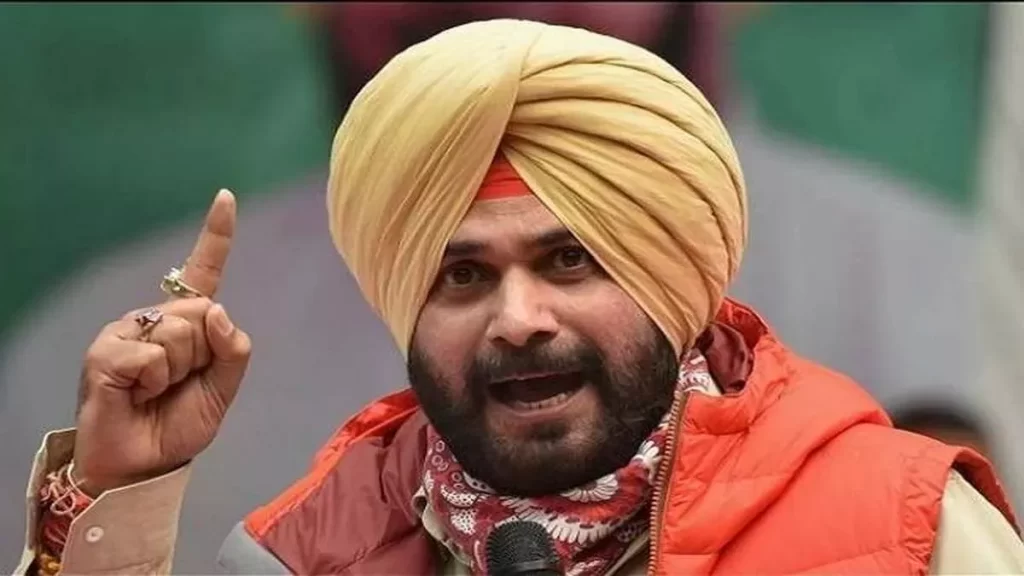 कांग्रेस नेता नवजोत सिंह सिद्धू पर AAP सरकार पर निशाना, बोले- ‘पंजाब में बहुत सारी राजनीतिक...'