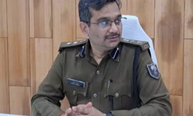 Patna News: पटना पुलिस ने शराब की ‘चोरी’ की है? दीघा थानाध्यक्ष को निलंबित किया गया, एक दारोगा सहित दो लोग गिरफ्तार