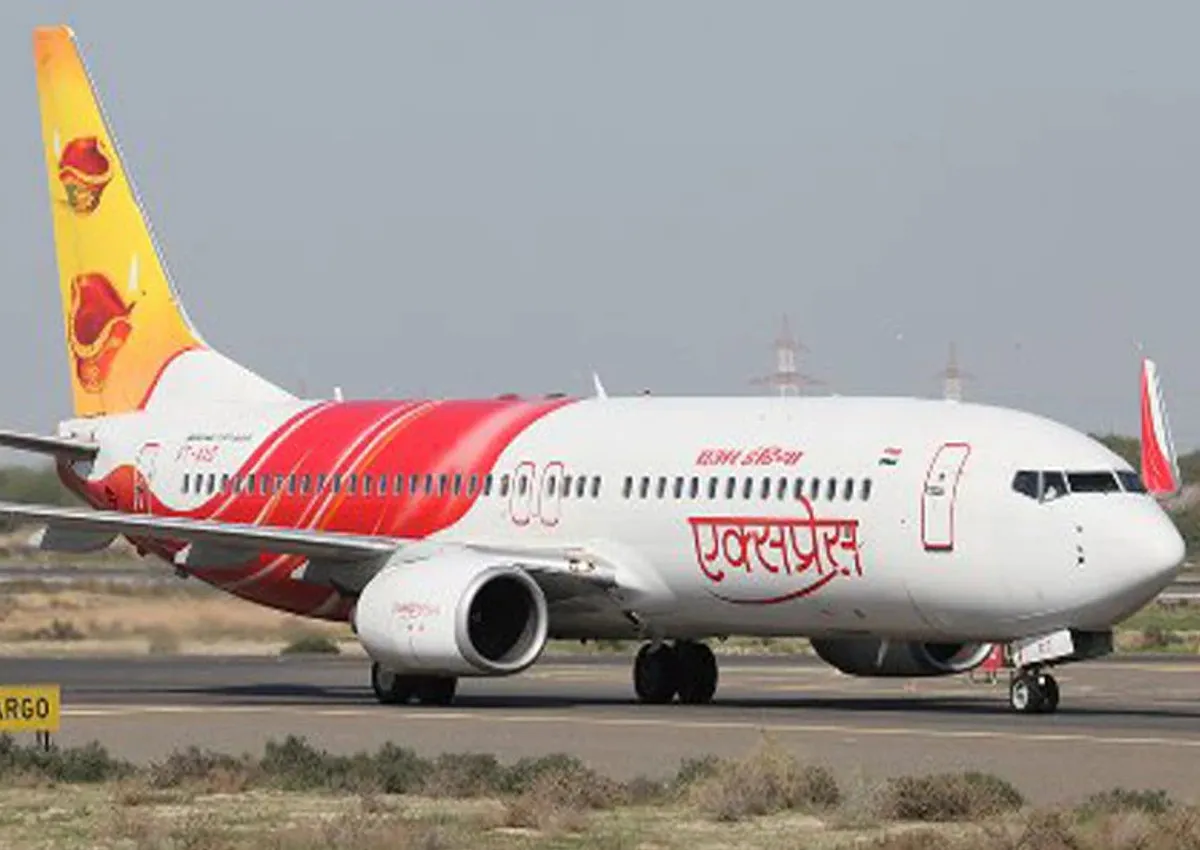 Air India Express विवादों में फंस गया, कमरा शेयर करने की बहस मंत्रालय तक पहुंची और सरकार से नोटिस मिला