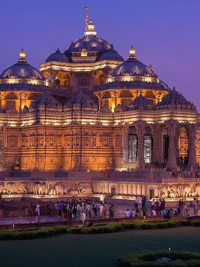 7 India’s iconic temple you must visit from Vaishno Devi to Kashi Vishwanth