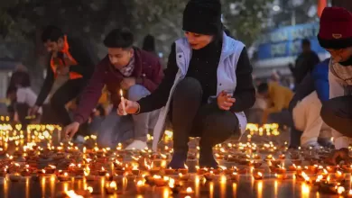 Ayodhya Ram Mandir: दिल्ली के Connaught Place में 1.11 लाख दीये जलाने पर साध्वी ऋचा ने कहा, "रामलला का आगमन हमारे लिए भावुक क्षण है।"