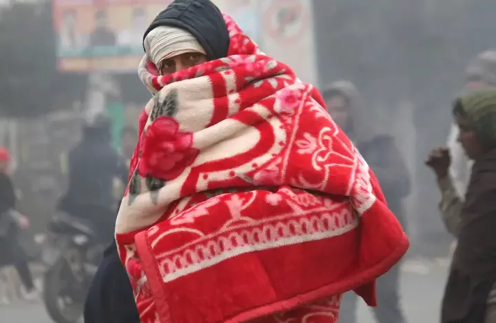 Today Weather: हरियाणा में पारा शून्य के करीब, पंजाब में कोहरे का Red Alert, शीतलहर अभी भी कम नहीं होगी