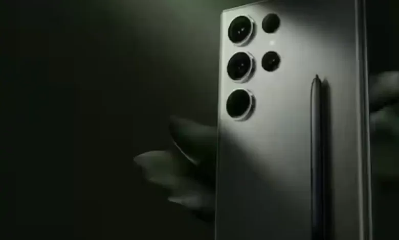 Samsung Galaxy S24 Ultra की प्री-बुकिंग शुरू, इतने रुपये देकर पहले खरीद पाएंगे