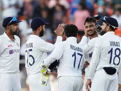 IND vs ENG 3rd Test: सरफराज के डेब्यू पर मुंबई इंडियंस की दिल जीतने वाली पोस्ट, "पापा कहते हैं बड़ा नाम करेगा"