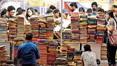 World Book Fair: 'जिन्होंने वादा पूरा किया, उन्हें जनता खुद चुन लेगी,' हंस राज हंस ने कहा, 'मोदी' पुस्तक का विमोचन करते हुए।