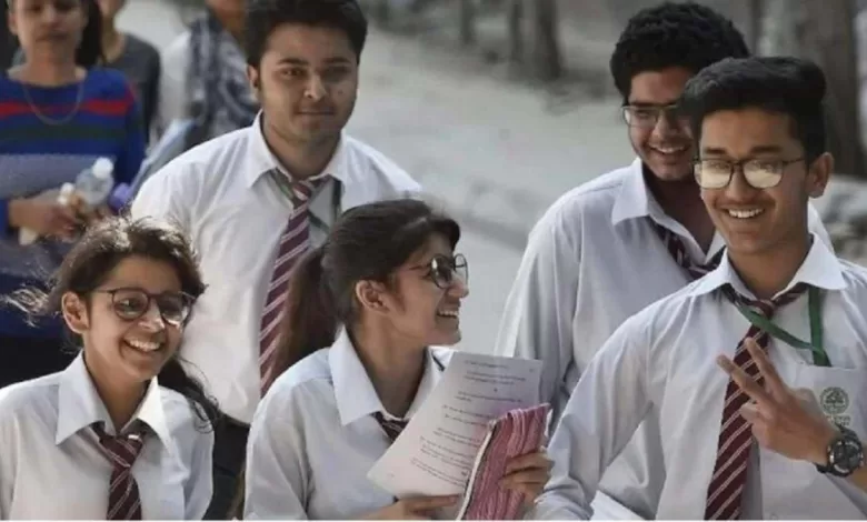 CBSE Board 10th Exams Datesheet: सीबीएसई की 10वीं परीक्षा महज 15 दिन बाद होगी, क्या आपने पूरी डेटशीट देखा है?