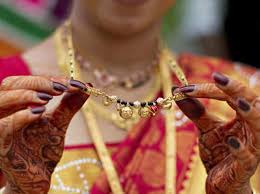 विवाहितों को जानना चाहिए Mangalsutra से जुड़ी ये 10 बातें