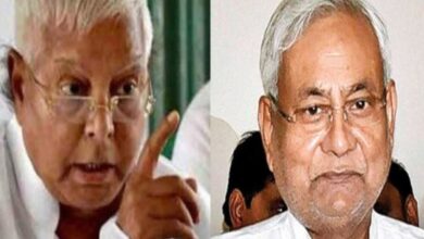 Bihar News: दिल्ली से लौटे लालू बजट को लेकर बिहार के मुख्यमंत्री पर क्यों हमला बोला? BJP के आगे सरेंडर कर गए नीतीश