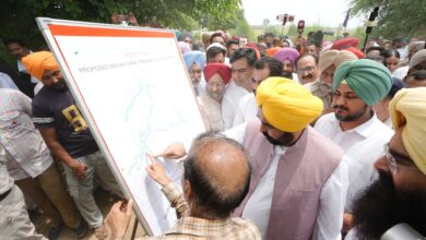 पंजाब के मुख्यमंत्री भगवंत सिंह मान मालवा नहर के चल रहे काम का निरीक्षण किया
