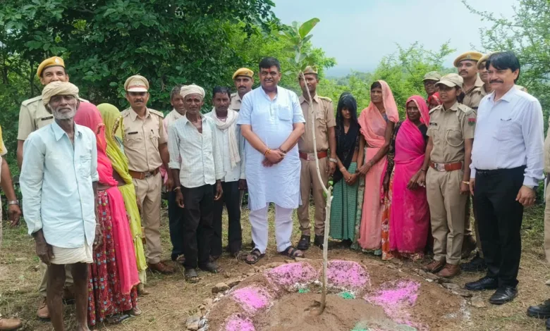 वन एवं पर्यावरण मंत्री Sanjay Sharma रहे उदयपुर-सलूम्बर दौरे पर