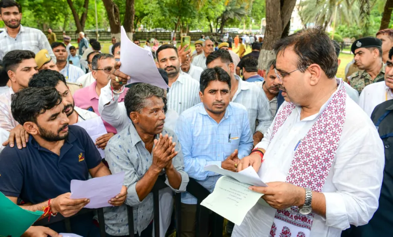 CM Bhajanlal Sharma ने जोधपुर में की जनसुनवाई, आमजन की समस्याओं के त्वरित निस्तारण के दिए निर्देश, हर वर्ग और हर क्षेत्र का समग्र विकास