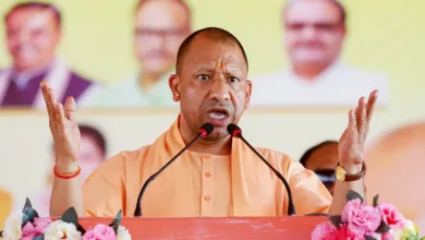 CM Yogi Adityanath जम्मू कश्मीर में कांग्रेस के गठबंधन पर भड़के, कहा कि 'अब्दुल्ला और परिवार के साथ देश विरोधी मनसूबे जाहिर किए.'