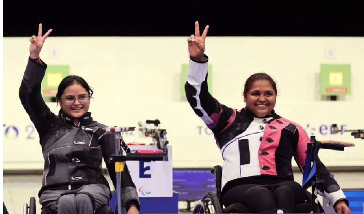 भारत ने Paris Paralympics शूटिंग में दो पदक जीते; अवनि ने गोल्ड मेडल और मोना ने ब्रॉन्ज मेडल जीता।