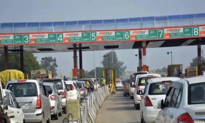 Toll Plaza News: NCR के सबसे बड़े टोल प्लाजा पर इस साल टैक्स में इजाफा नहीं