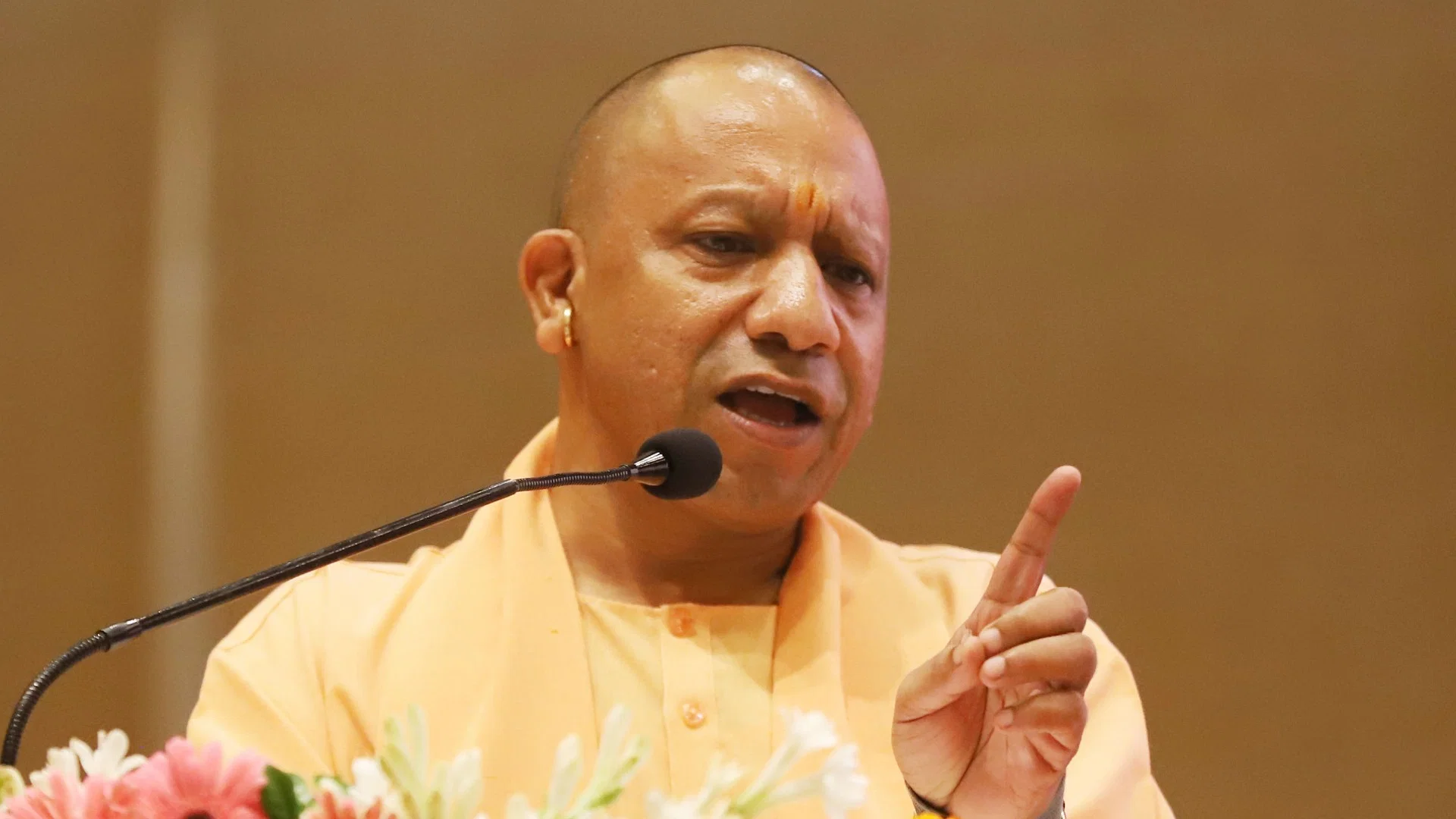 Yogi Govt: काकोरी ट्रेन एक्शन की 100वीं वर्षगांठ मनाने के लिए योगी सरकार शौर्यगाथा के जरिए युवाओं में देशभक्ति का जज्बा जगाएगी।