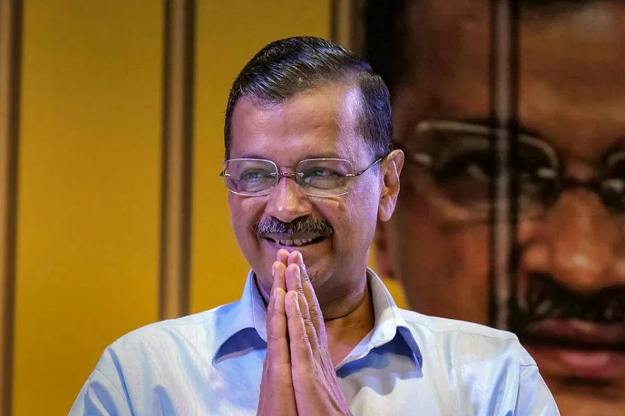 Delhi CM News: दिल्ली का अगला मुख्यमंत्री झाड़ू लगाने वाले का बेटा होगा? चर्चा में एक और नाम आया 