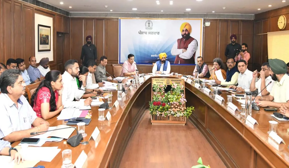 Punjab: कृषि नीति का ड्राफ्ट जारी, एमएसपी की कानूनी गारंटी, छोटे किसानों को पेंशन की सिफारिश