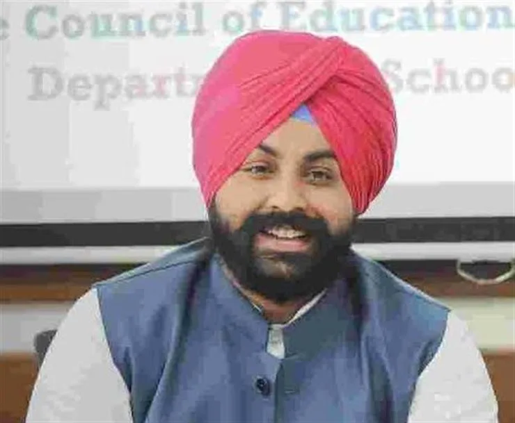 Harjot Singh Bains: मान सरकार की स्कूल बस सेवा छात्रों के जीवन में लाई बदलाव