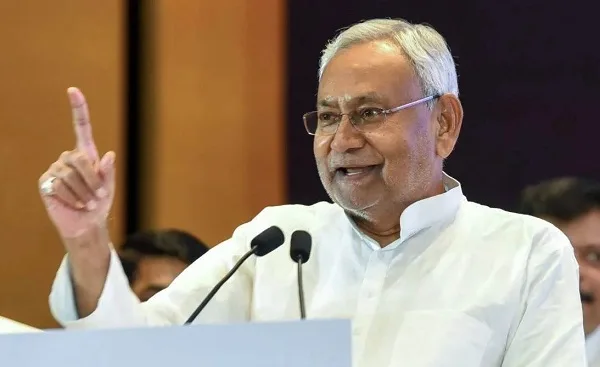 Bihar News: नीतीश सरकार की योजना, खाने, खेलने के साथ फुल इंटरटेनमेंट