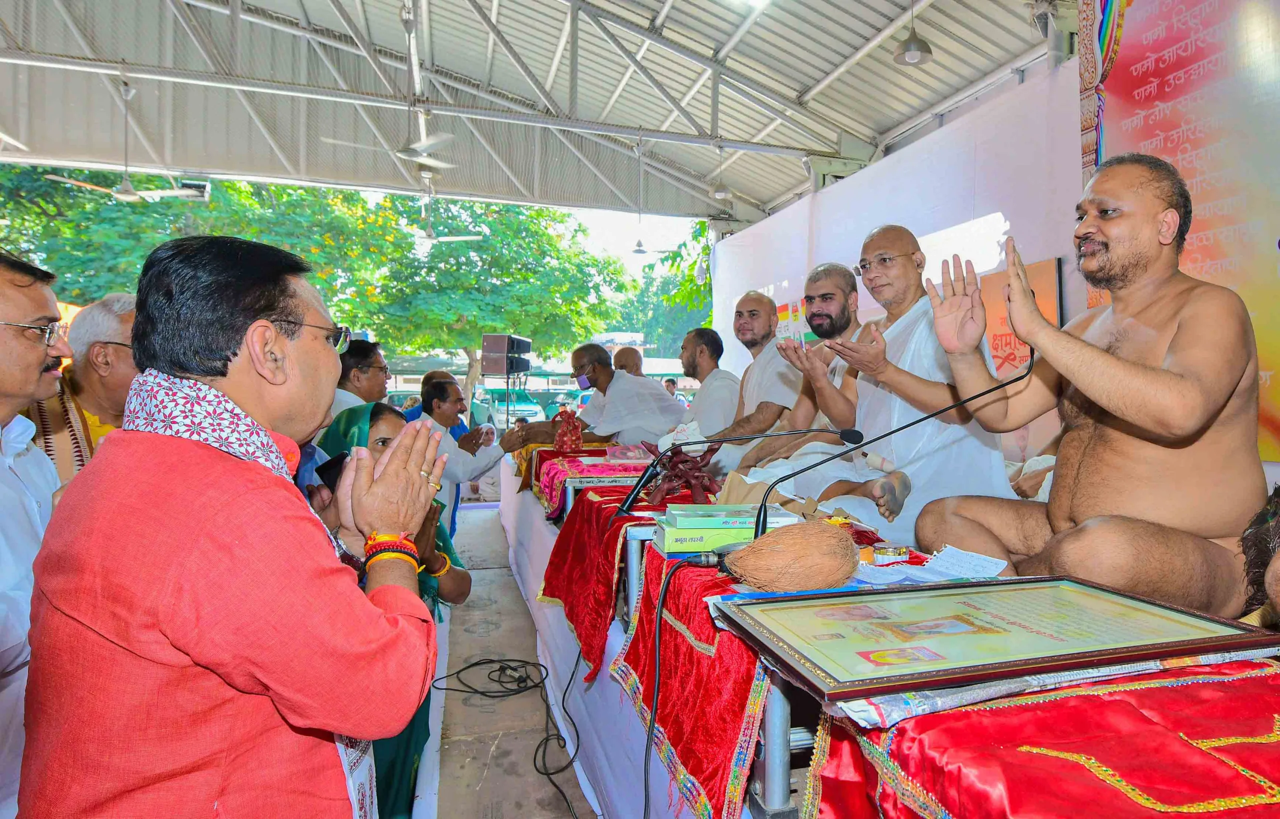 मुनि-आचार्यों ने CM Bhajanlal Sharma की पहल को बताया सराहनीय, खुशहाली और समृद्धि का दिया आर्शीवचन