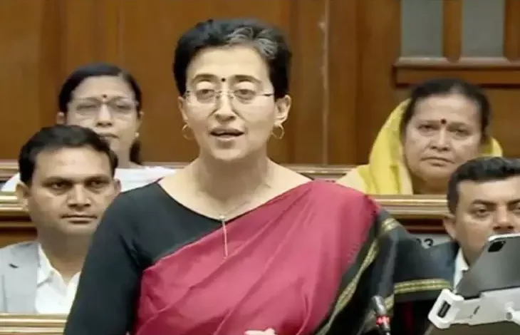 CM Atishi ने बताया, दिल्ली में 1000 रुपये की स्कीम का इंतजार खत्म होने वाला है