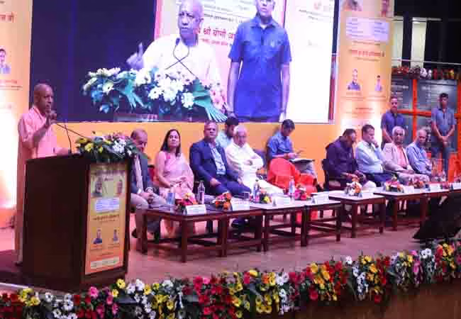CM Yogi Adityanath ने SGPGI में 1147 करोड़ रुपये की स्वास्थ्य परियोजनाओं का उद्घाटन करते हुए कहा कि यूपी के स्वास्थ्य क्षेत्र में...