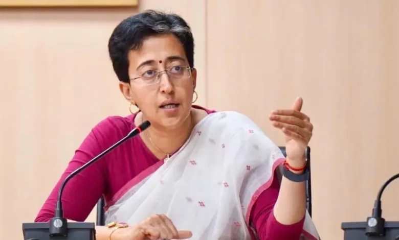 CM Atishi का ऐलान, सरकार बिजली कंपनियों का ऑडिट कराएगी, पेंशन सरचार्ज की जांच होगी