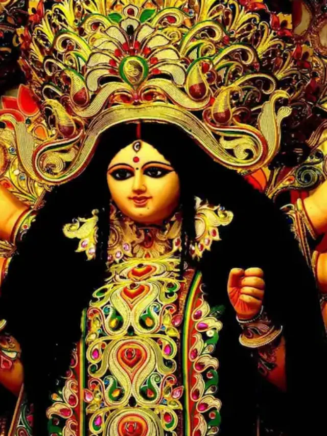 नवरात्रि के 9 दिन माता के नौ स्वरूपों को कौन सा भोग लगाएं
