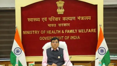 Ministry of Health and Family Welfare ने वैश्विक स्वीकृत मानकों के साथ भारत के नियामक ढ़ांचे को संरेखित करने के उद्देश्य से चिकित्सीय उपकरणों के लिए विस्तृत नियामकों की शुरूआत की है