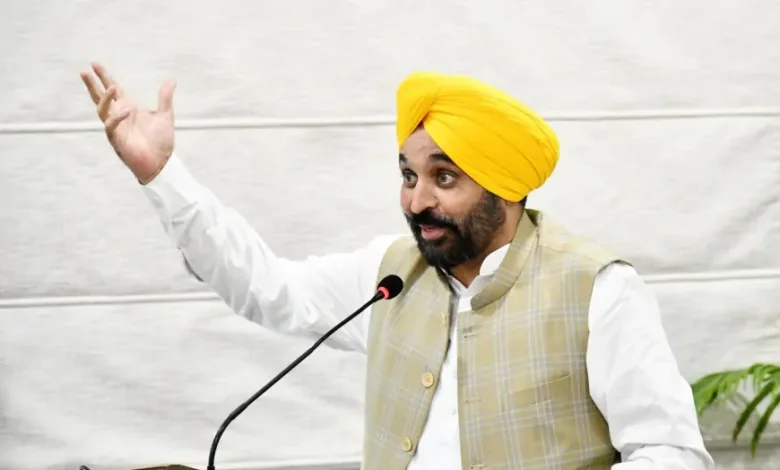 CM Bhagwant Mann द्वारा लोगों को दशहरे और दुर्गा पूजा की बधाई