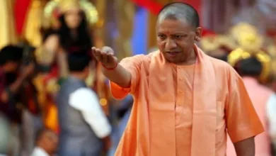 CM Yogi Adityanath ने आगामी पर्व व त्योहारों के दृष्टिगत कानून व्यवस्था की समीक्षा की