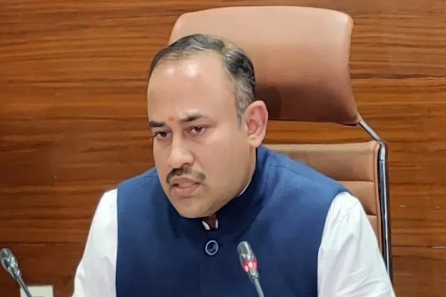 CEO Sibin C ने मतदाताओं से अपने मताधिकार का प्रयोग करने की अपील की