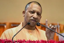 CM Yogi Adityanath चुनावी सभा में बरसे, एक औरंगजेब था, दूसरे JMM के मंत्री आलमगीर; दोनों ने देश को लूटा