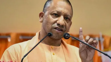 CM Yogi Adityanath चुनावी सभा में बरसे, एक औरंगजेब था, दूसरे JMM के मंत्री आलमगीर; दोनों ने देश को लूटा