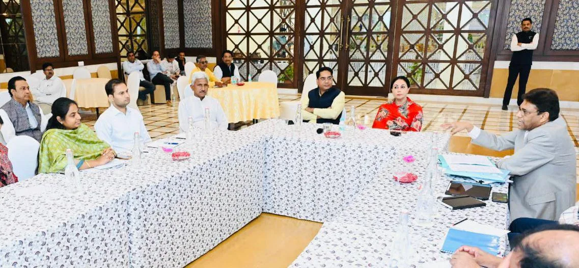 Deputy CM Diya Kumari ने की ब्रह्मा मंदिर कॉरिडोर एवं सरोवर परिक्रमा मार्ग के संबंध में चर्चा