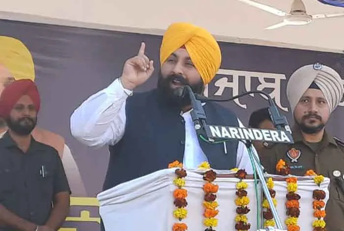 Harjot Singh Bains: पंचायतों को गांवों को स्वच्छ, हरा-भरा और प्रदूषण मुक्त बनाने के लिए कड़ी मेहनत करनी चाहिए