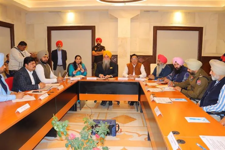 Kultar Singh Sandhwan ने अमृतसर के 450वें स्थापना दिवस समारोह पर बैठक की अध्यक्षता की