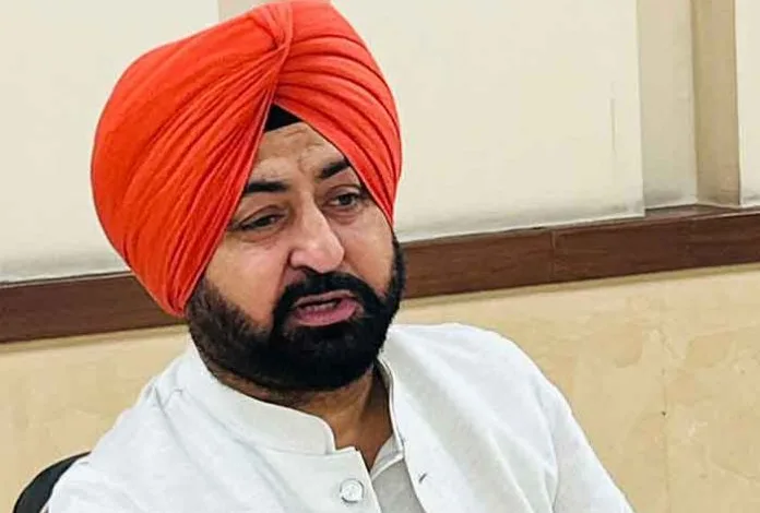 Minister Hardeep Singh Mundian ने संभागीय आयुक्तों और डीसी को निर्देश दिया