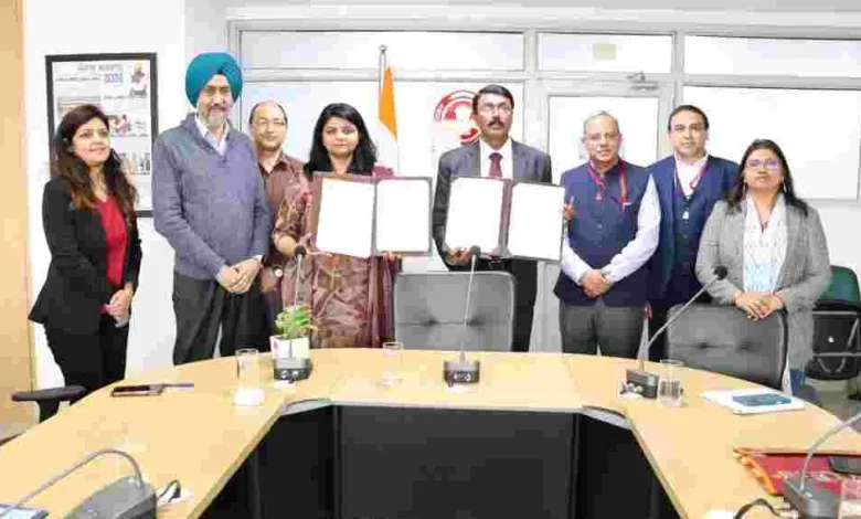 PMIDC CEO Deepti Uppal ने हुडको के साथ समझौता ज्ञापन पर हस्ताक्षर किए