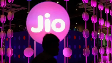 Reliance Jio ने दी खुशियों की सौगात, अब केवल 11 रुपये में अनलिमिटेड डाटा का आनंद ले सकते हैं।