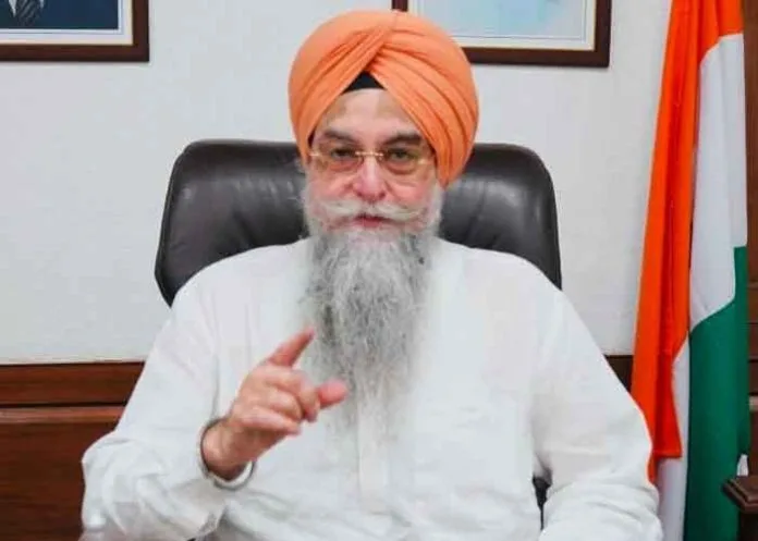 Kultar Singh Sandhwan ने अमन अरोड़ा और शेरी कलसी को पार्टी अध्यक्ष और कार्यकारी अध्यक्ष की जिम्मेदारी मिलने पर बधाई दी